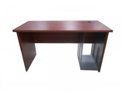 93 X 52 Extension Desk With Metal CPU Stand